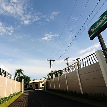 Neuhaus Inn Legazpi Exterior photo